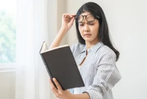 Sudden Blurry Vision In Both Eyes reading